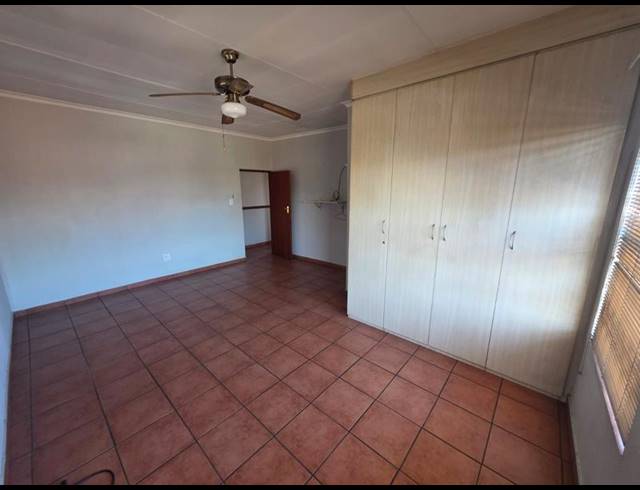 3 BEDROOM TOWNHOUSE FOR SALE IN VANDERBIJLPARK